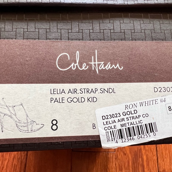 Size 8 Cole Haan 3” Heeled Gold Sandals with Nike Air Technology - Picture 5 of 6